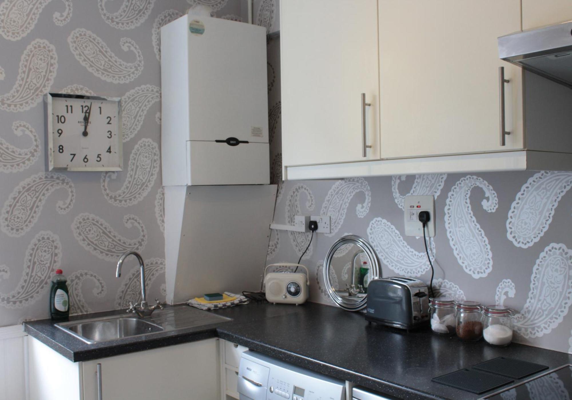 Tron Square - 419 Apartment Edinburgh Bagian luar foto