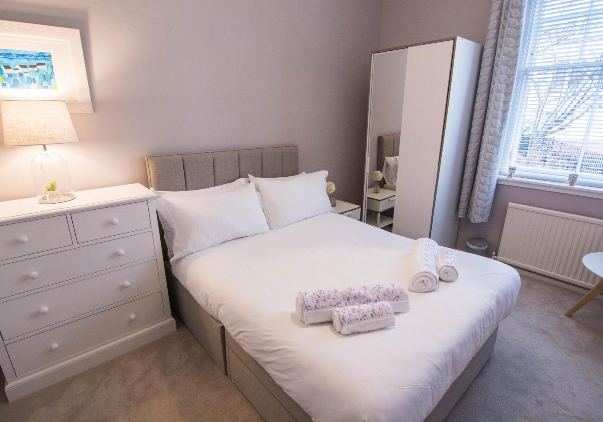 Tron Square - 419 Apartment Edinburgh Bagian luar foto